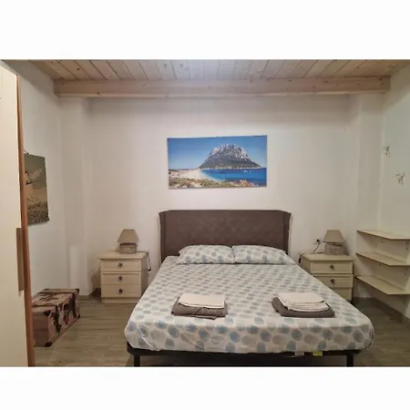 Casa Tommy * 奧爾比亞